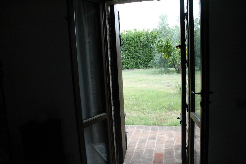 Agriturismo Piano Grande Avigliano Umbro Habitación foto